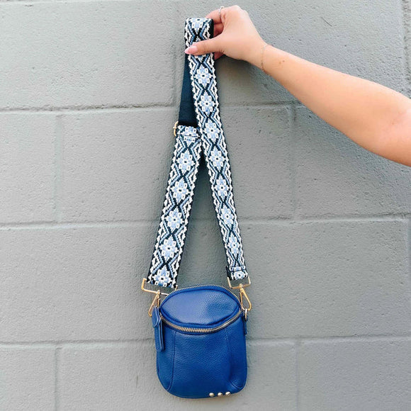 Ellie Navy Crossbody w/guitar Straps